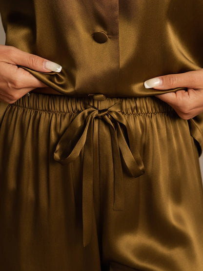 Reine Seide Knöpfe Damen Pyjamas