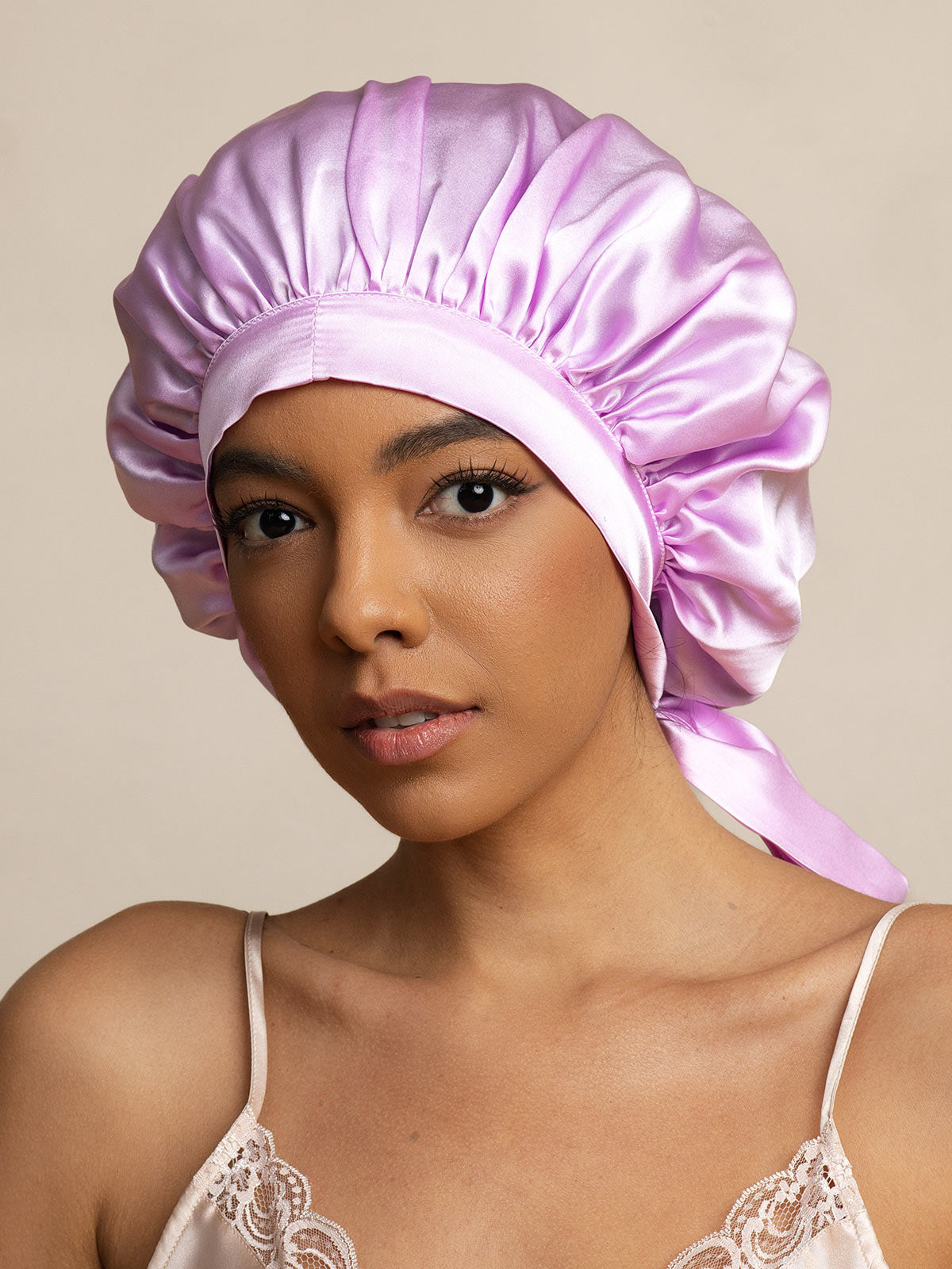 Damen Mulberry Seidenhaube mit langen Bändern