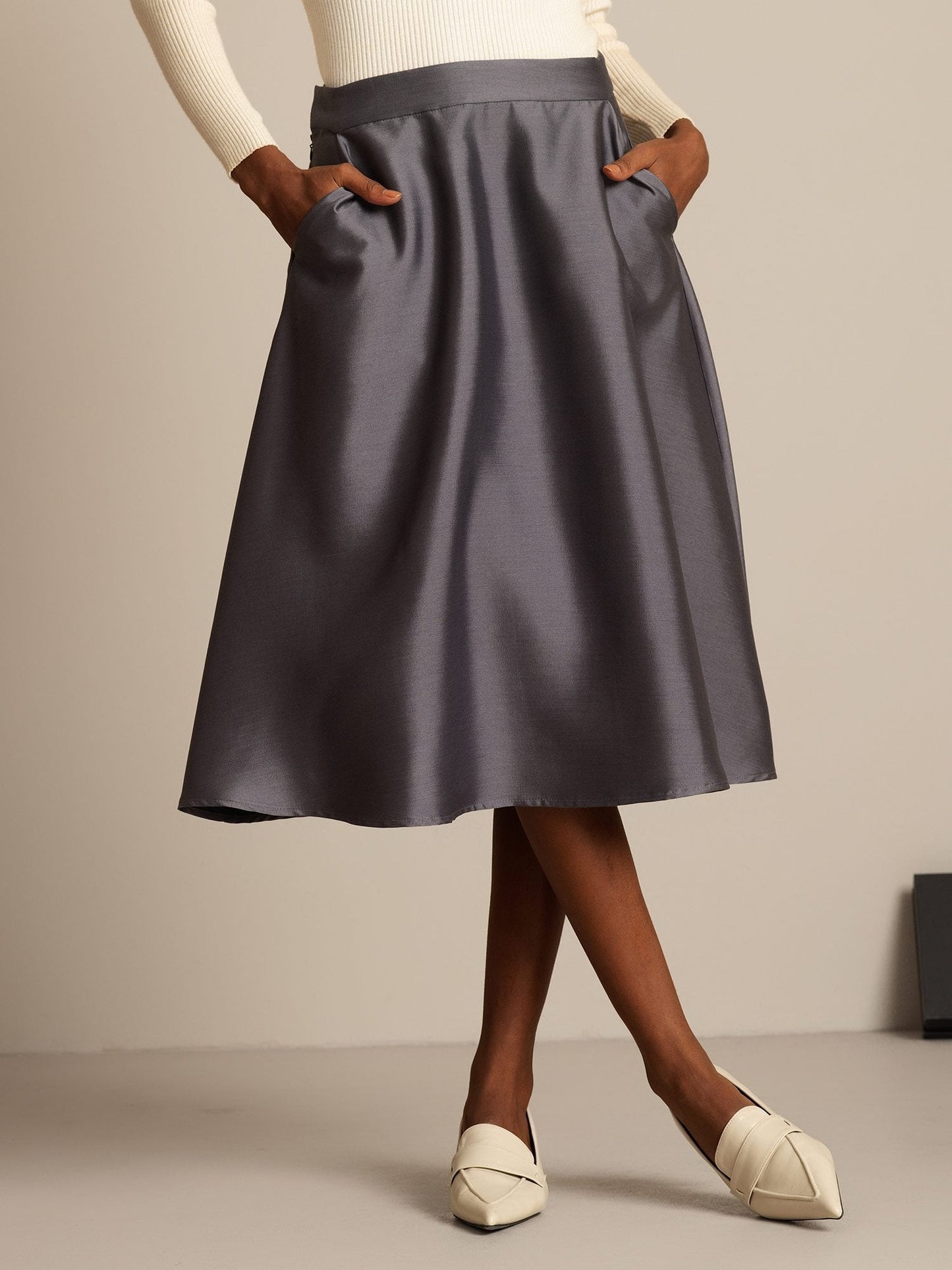 32Momme Seide-Wolle-Mischung A-Linien Midi-Rock mit Reißverschluss-Design