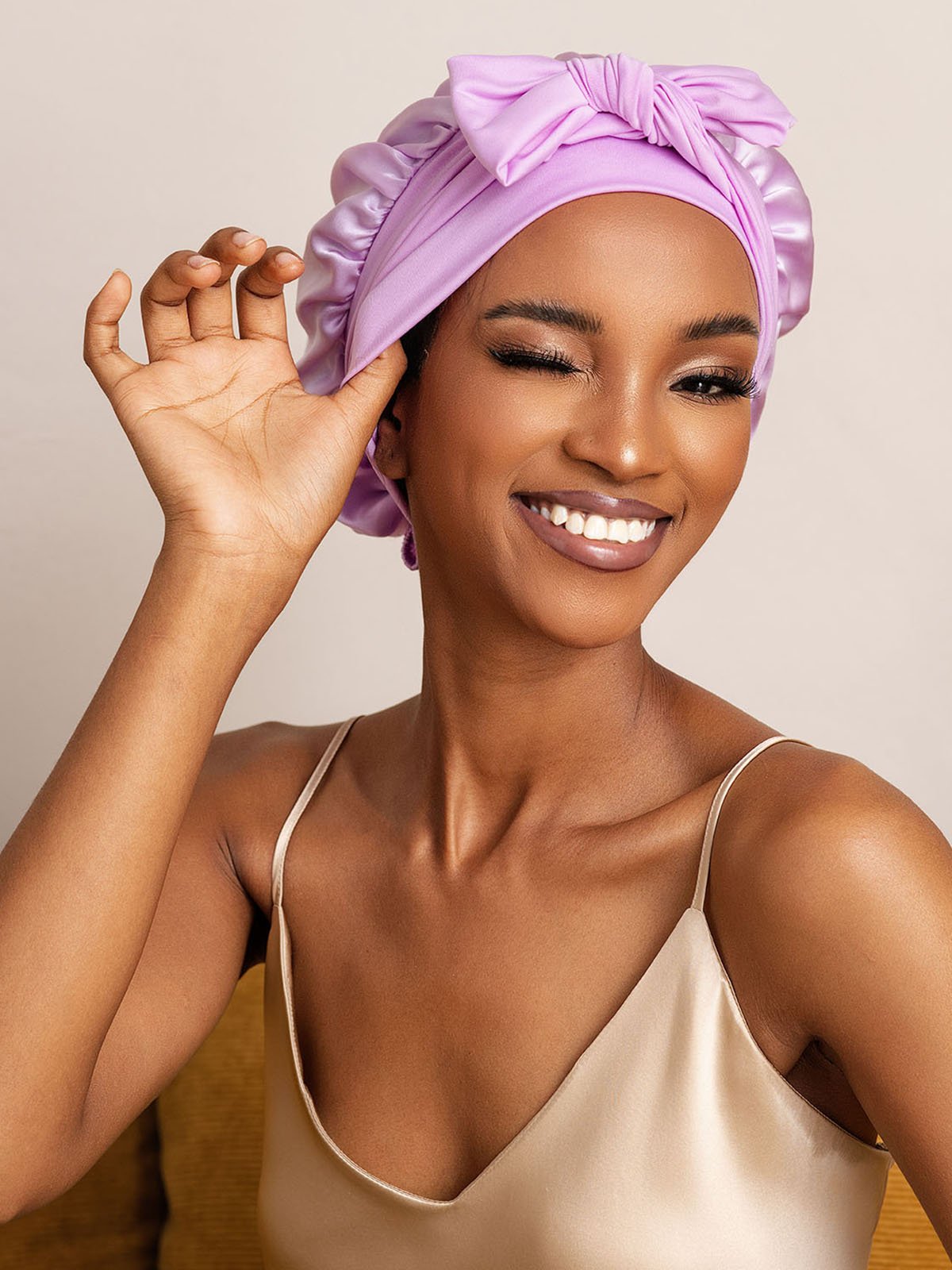 Reine Seide Schleifenbindung Seidenhaube