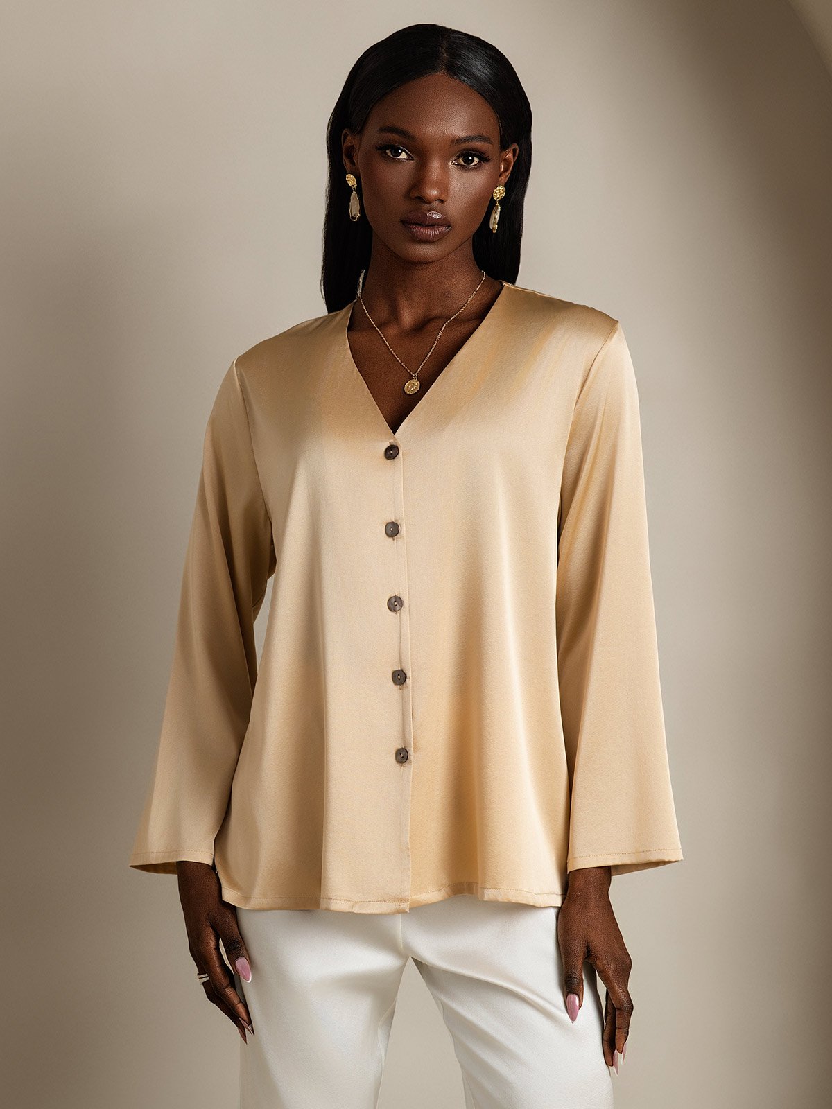 19Momme Seide Langärmelig V-Ausschnitt Hemd