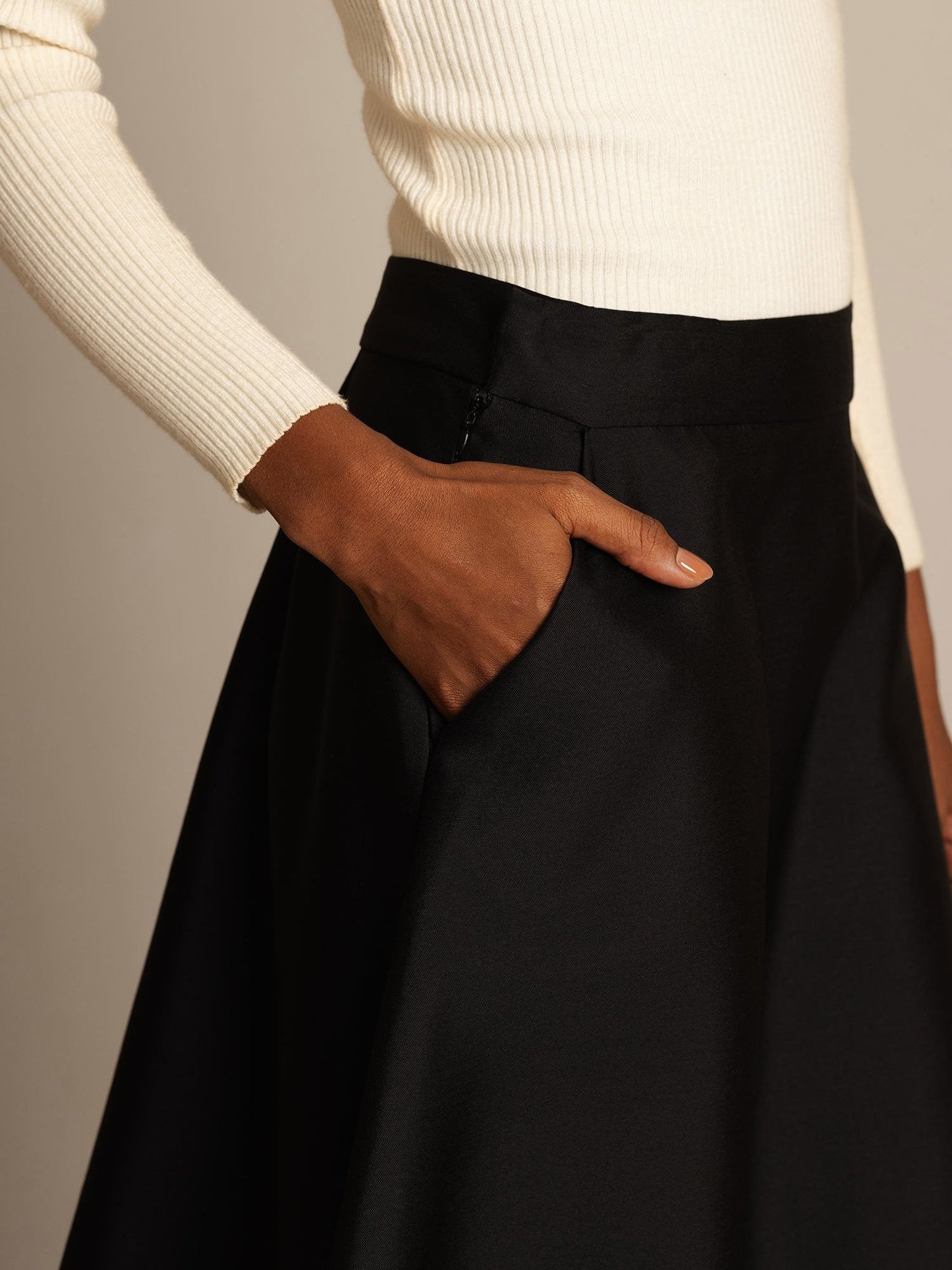 32Momme Seide-Wolle-Mischung A-Linien Midi-Rock mit Reißverschluss-Design