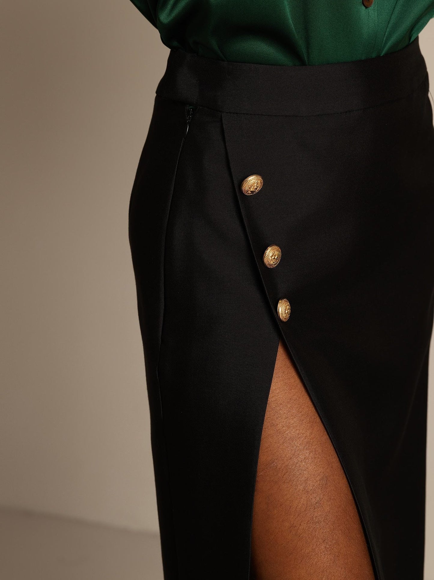 32Momme Seiden-Woll-Mix Midi-Rock mit Schlitz-Design