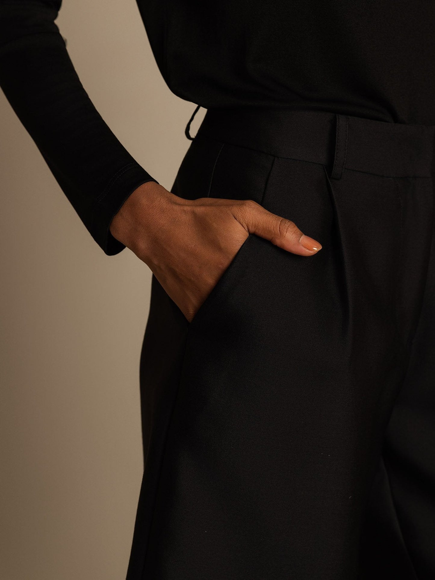 32Momme Seide-Wolle-Mischung Hohe Taille Gerade Passform Damen Mid-Länge Hose mit Seitentaschen Design