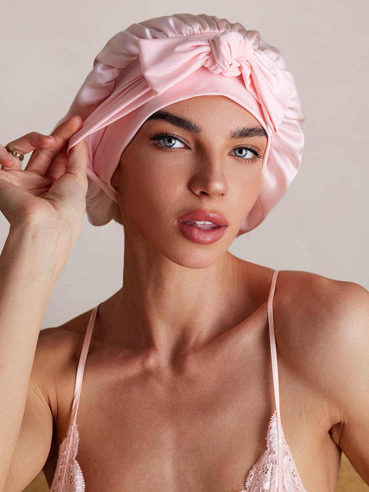 Reine Seide Schleifenbindung Seidenhaube